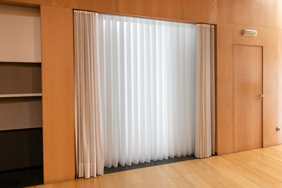 instalación de cortinas en Pamplona
